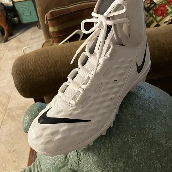 Nike Men’s Force Savage Varsity 2 High Top Football Cleats White Propulsion 7.5 - Picture 3 of 8